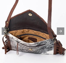 Load image into Gallery viewer, the 'pins' purse