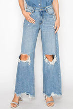 Load image into Gallery viewer, Kendra Jeans