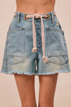 Load image into Gallery viewer, the&#39; braided&#39; shorts
