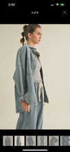 Load image into Gallery viewer, The ‘snap’ denim shacket
