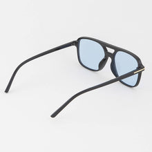 Load image into Gallery viewer, 3AM BY H&amp;D ACCESSORIES - Bright Tinted Aviator Sunglasses
