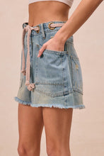Load image into Gallery viewer, the&#39; braided&#39; shorts
