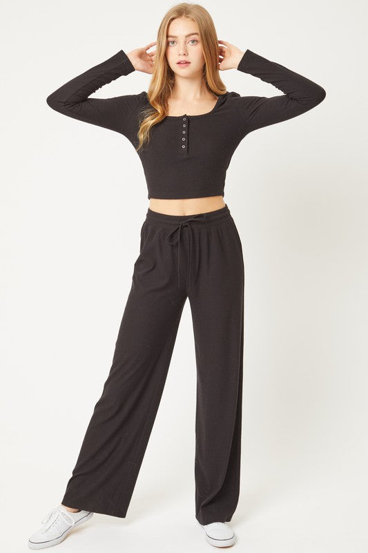 the 'simple sundays' loungewear set