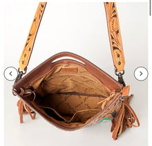 Load image into Gallery viewer, the &#39;mick&#39; purse
