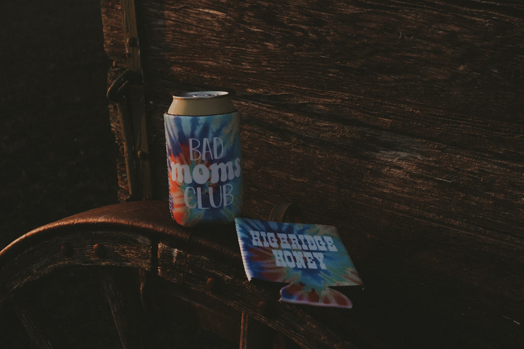 Bad moms club koozie